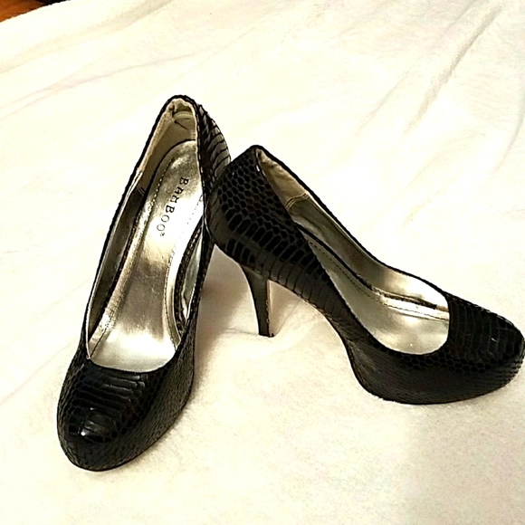 Snake platform heels. - Picture 1 of 8
